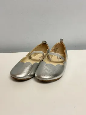 Gap Child Shoe Size 8 Silver Shoes